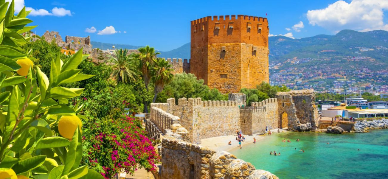 alanya travel guide - alanya castle and red tower