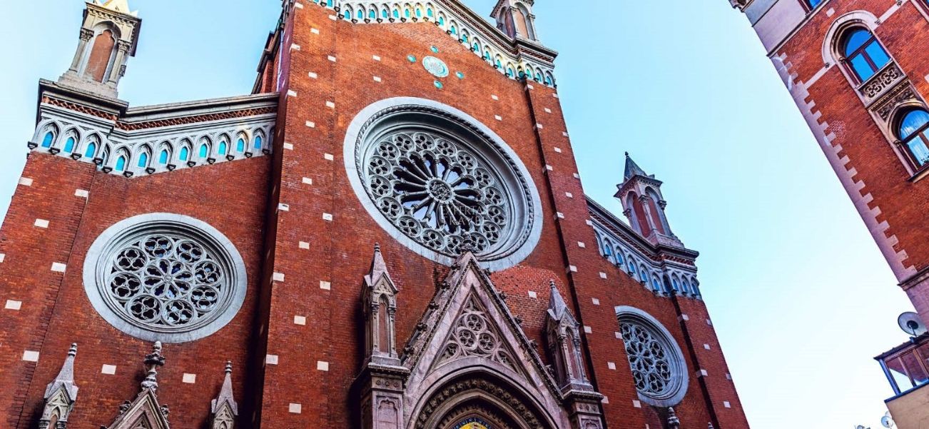 explore the st antoine church on istiklal street istanbul